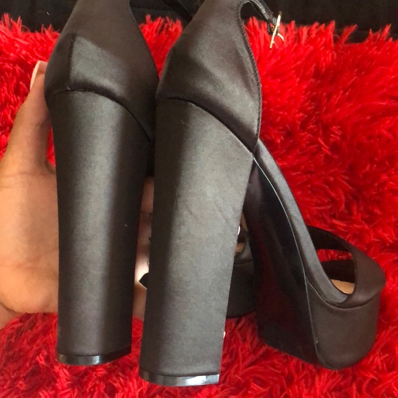 Steve Madden heels - Picture 6 of 7